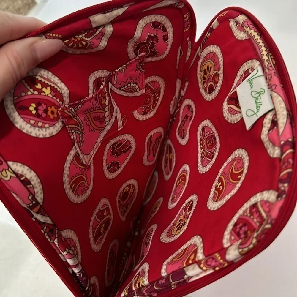 Vera Bradley Magenta Electric tablet holder Case